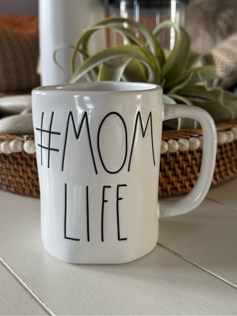 Rae Dunn - #MOM LIFE Mug - NWoT